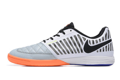 NIKE5 LUNAR GATO II IC Shoes