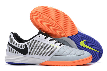 NIKE5 LUNAR GATO II IC Shoes