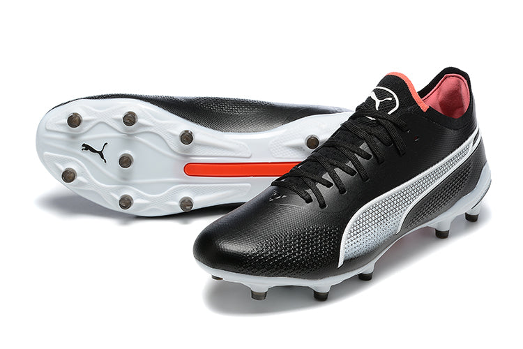 Puma Fully Knitted Waterproof Mg Football Shoes